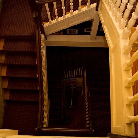 The Yankee Pedlar Inn Torrington Екстериор снимка