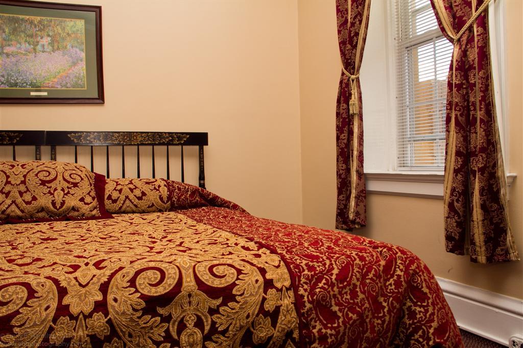 The Yankee Pedlar Inn Torrington Стая снимка